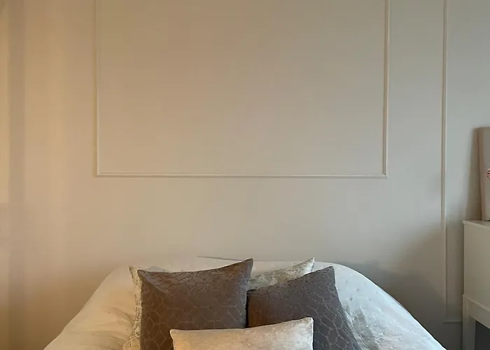 Apartment Three Metro Stops From Citycenter