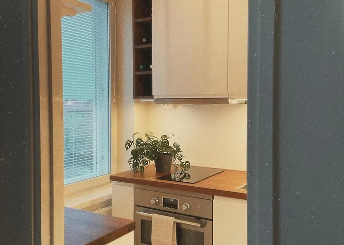 Apartment Three Metro Stops From Citycenter *